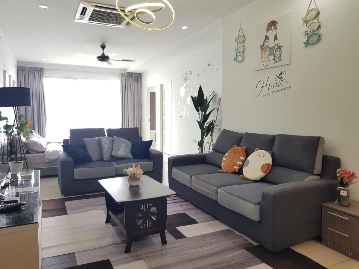 Mansion One Suite By Staycation Homestay Джордж Таун Екстериор снимка