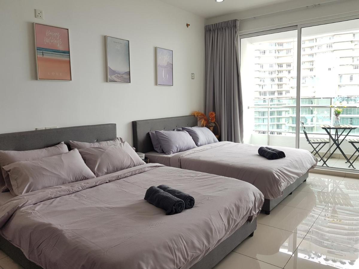 Mansion One Suite By Staycation Homestay Джордж Таун Екстериор снимка